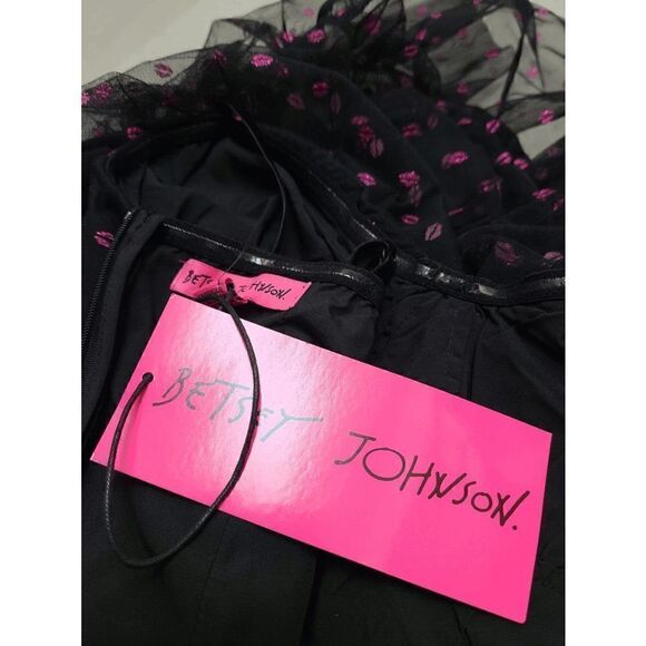 💋 BETSEY JOHNSON Lip Print Tiered Sweetheart Black Dress SIZES 12 NWT - Picture 7 of 13